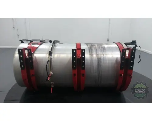 VOLVO VNL670 Fuel Tank