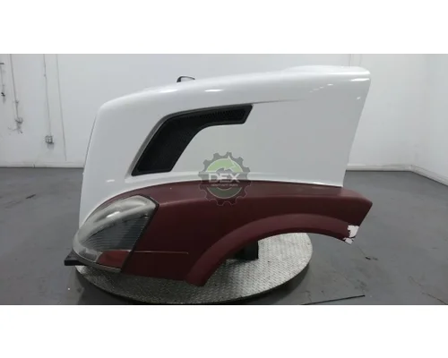 VOLVO VNL670 Hood