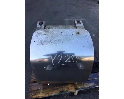 VOLVO VNL670 Muffler