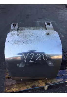 VOLVO VNL670 Muffler