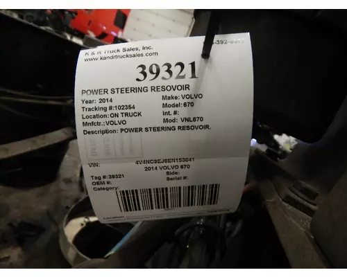 VOLVO VNL670 Power Steering Reservoir 