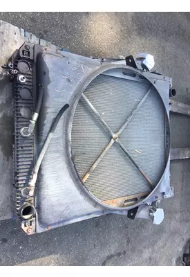 VOLVO VNL670 Radiator