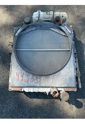 VOLVO VNL670 Radiator