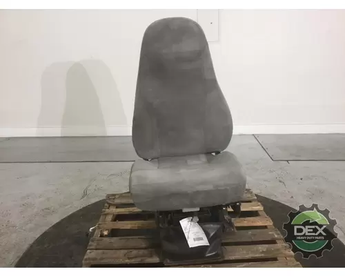 VOLVO VNL670 Seat, Front