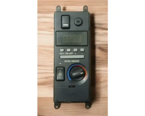 VOLVO VNL670 Temperature Control