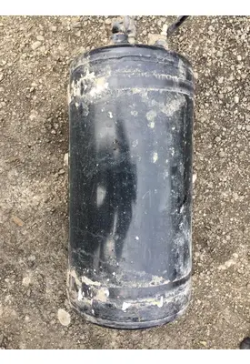 VOLVO VNL67 Air Tank