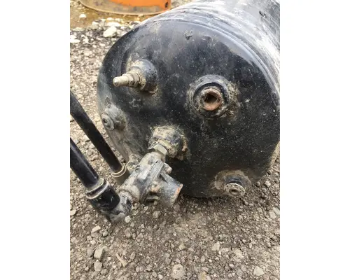 VOLVO VNL67 Air Tank