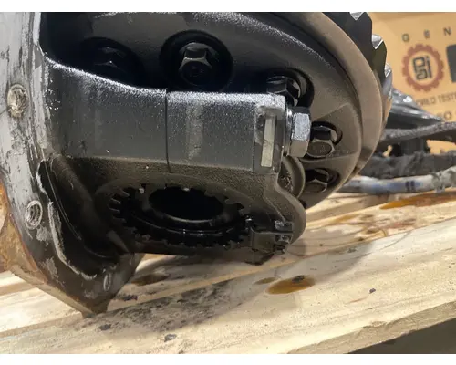 VOLVO VNL67 Differential Assembly (Rear, Rear)