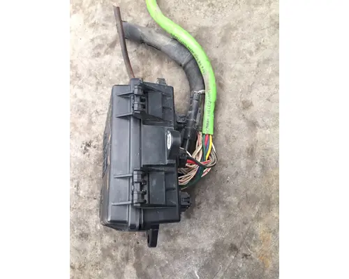 VOLVO VNL67 Distributor