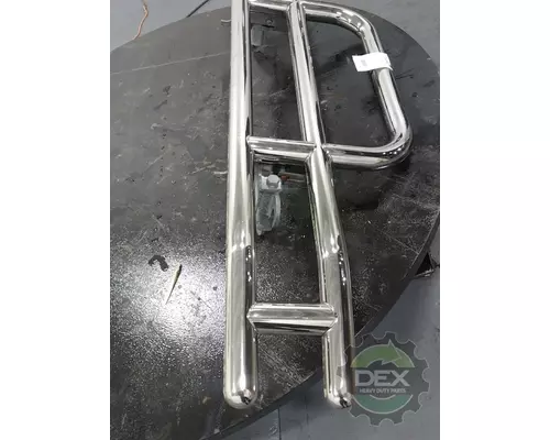 VOLVO VNL730 Bumper Assembly, Front