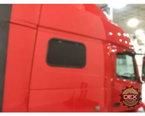 VOLVO VNL730 Cab