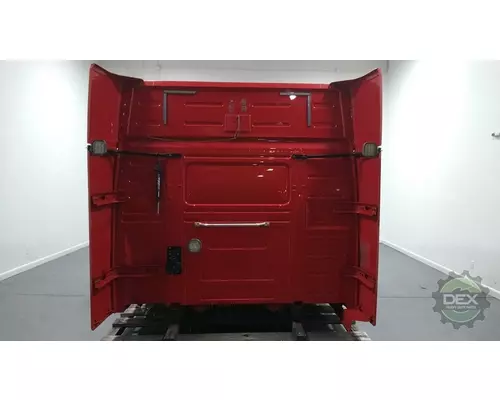 VOLVO VNL730 Cab