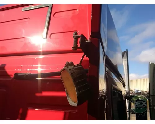 VOLVO VNL730 Cab