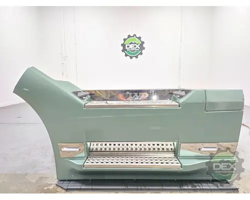 VOLVO VNL740 1644 bulb socket