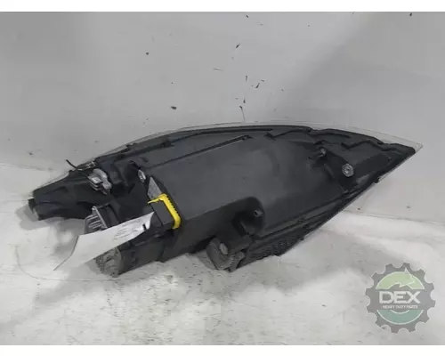 VOLVO VNL760 3521 headlamp, complete