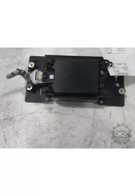 VOLVO VNL760 3665 collision warning; hazard avoidance control