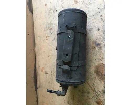 VOLVO VNL760 Air Tank