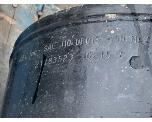 VOLVO VNL760 Air Tank