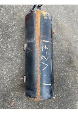 VOLVO VNL760 Air Tank