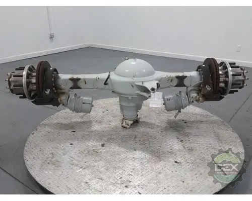 VOLVO VNL760 Axle Assembly, Rear (Single or Rear)