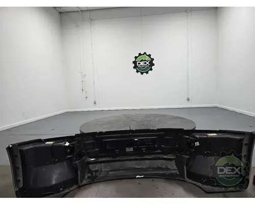 VOLVO VNL760 Bumper Assembly, Front