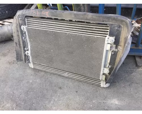 VOLVO VNL760 Charge Air Cooler (ATAAC)