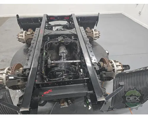 VOLVO VNL760 Cutoff Assembly (Housings & Suspension Only)