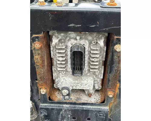 VOLVO VNL760 DEF Tank