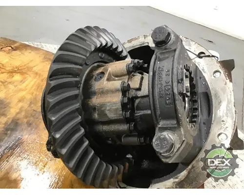 VOLVO VNL760 Differential Assembly (Front, Rear)