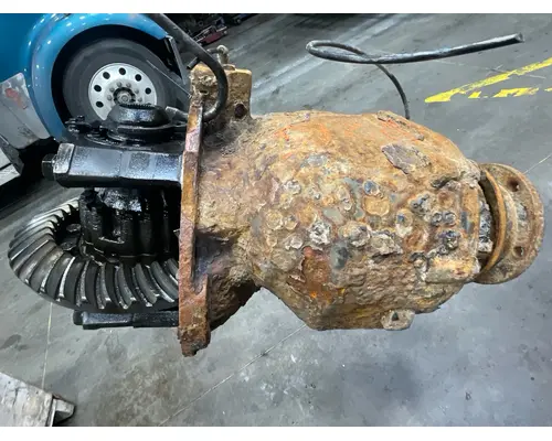 VOLVO VNL760 Differential Assembly (Front, Rear)
