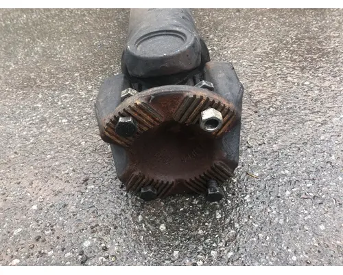 VOLVO VNL760 Drive Shaft, Front