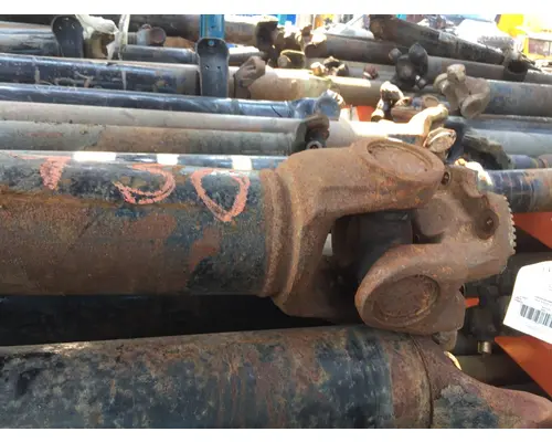 VOLVO VNL760 Drive Shaft, Front
