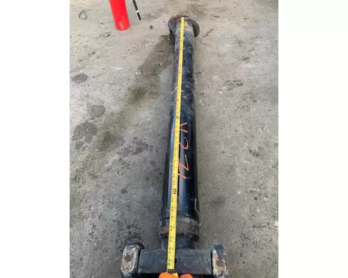 VOLVO VNL760 Drive Shaft, Front