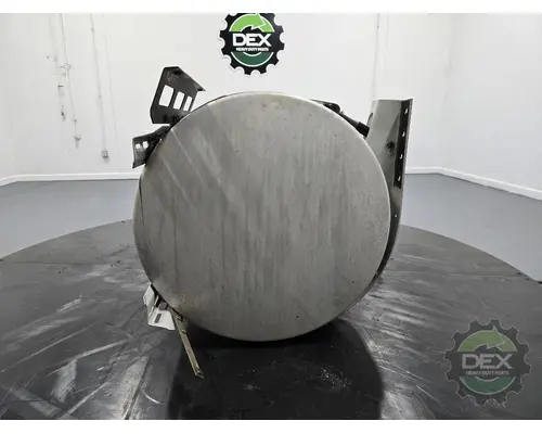 VOLVO VNL760 Fuel Tank