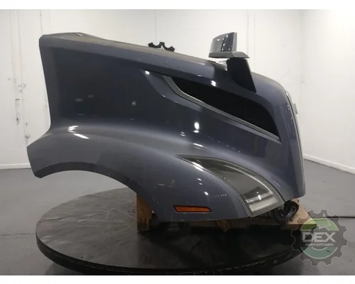VOLVO VNL760 Hood
