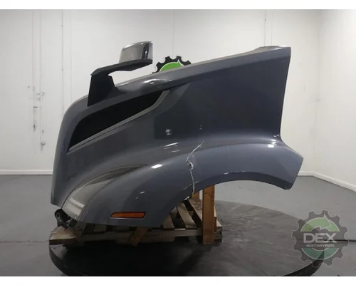 VOLVO VNL760 Hood