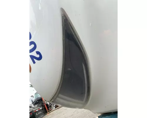 VOLVO VNL760 Hood