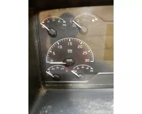 VOLVO VNL760 Instrument Cluster