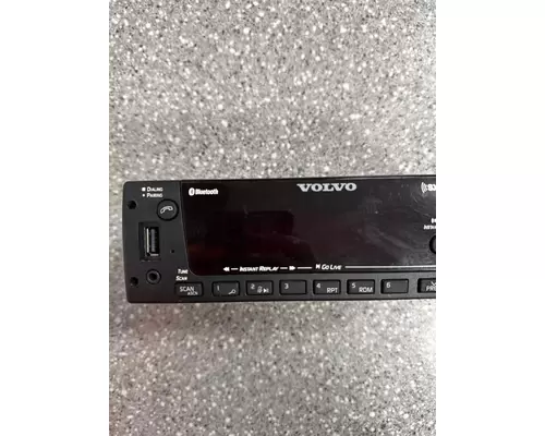 VOLVO VNL760 Instrument Cluster