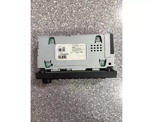 VOLVO VNL760 Instrument Cluster