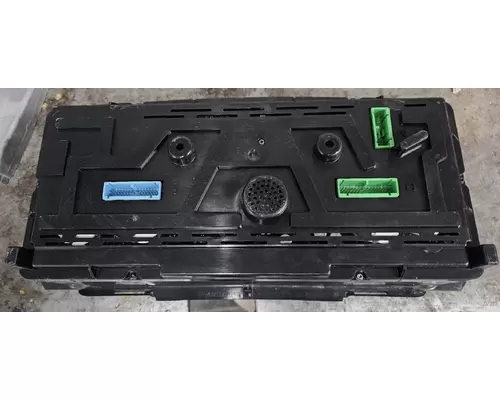 VOLVO VNL760 Instrument Cluster