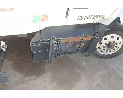 VOLVO VNL760 Muffler
