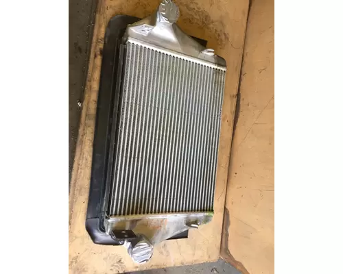 VOLVO VNL760 Radiator