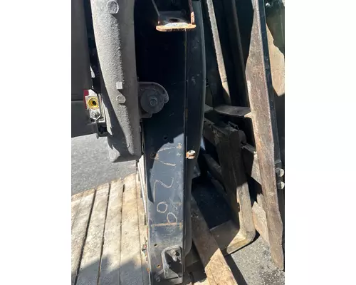 VOLVO VNL760 Radiator