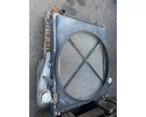 VOLVO VNL760 Radiator