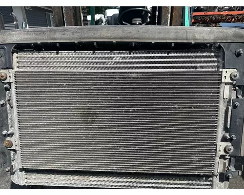 VOLVO VNL760 Radiator