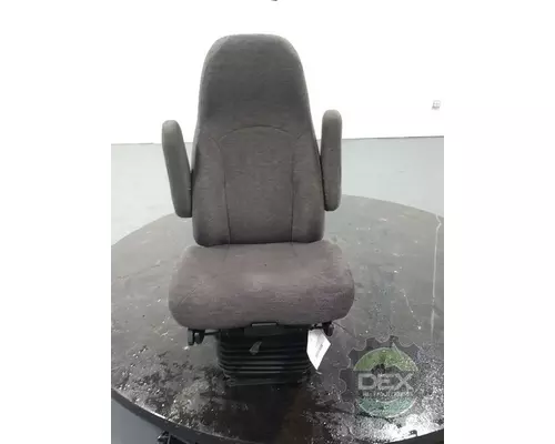 VOLVO VNL760 Seat, Front