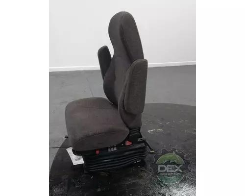 VOLVO VNL760 Seat, Front