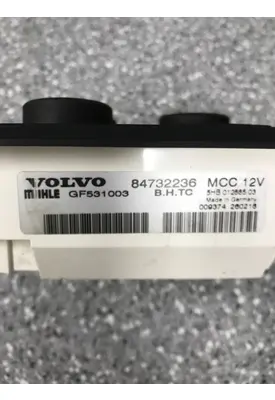 VOLVO VNL760 Temperature Control