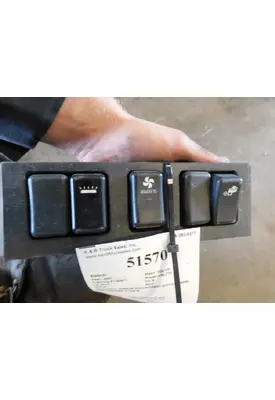 VOLVO VNL770 Dash / Console Switch